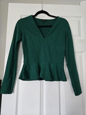 Dynamite Green Peplum V-Neck Long-Sleeve Top